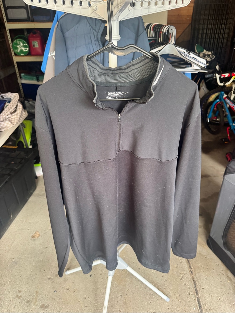 Nike Black Men's Quarter-Zip Performance Pullover